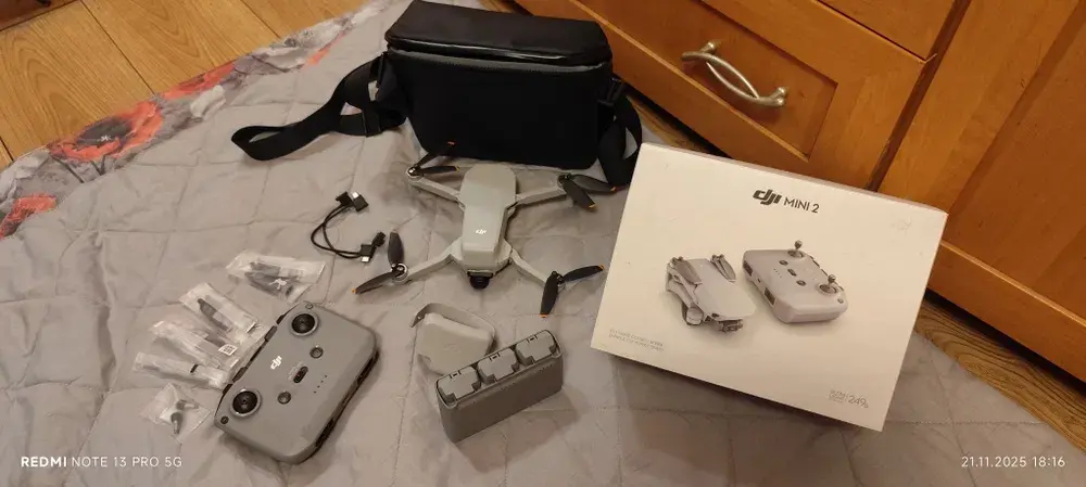 DJI Mini 2 Fly More Combo - Bardzo dobry stan