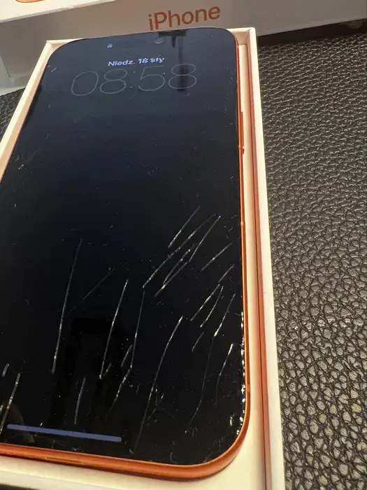 iPhone 17 PRO Pomarańczowy - Używany