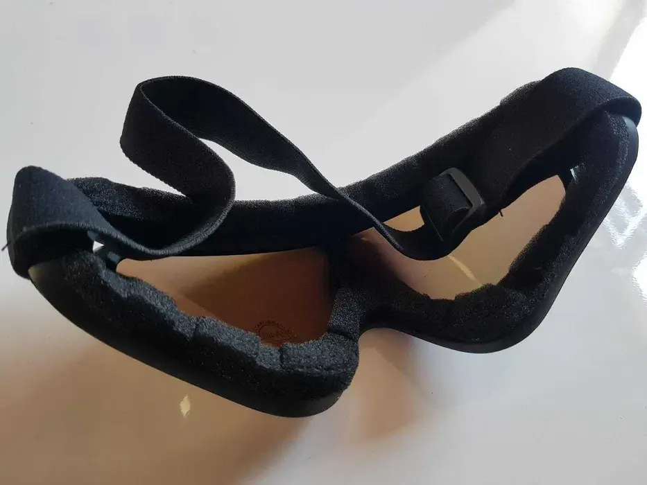 Gogle Narciarskie UV400 - Stan Dobry